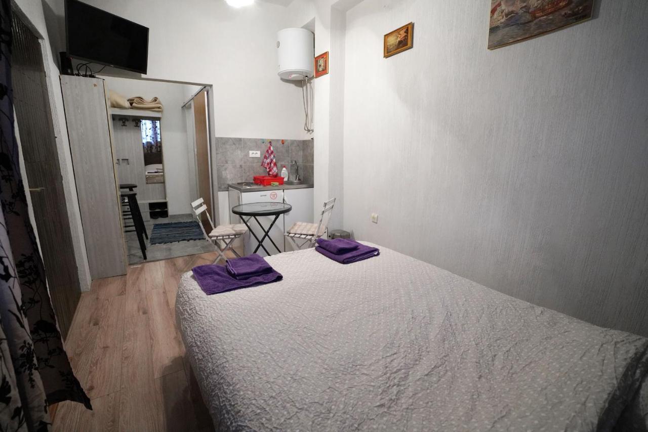 Apartman Rale Belgrado Buitenkant foto